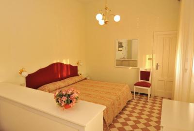 Habitaci&oacute;n Triple 2