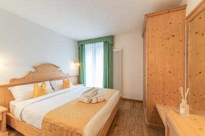 Classic Double Room 1