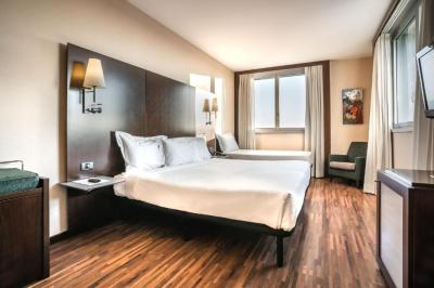 Triple Room 2