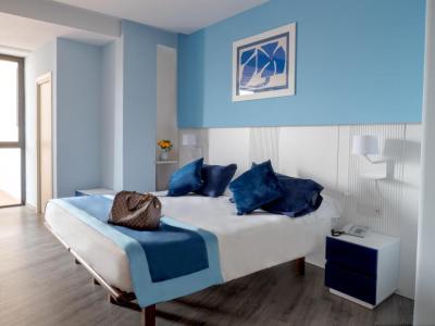 Family Suite 6