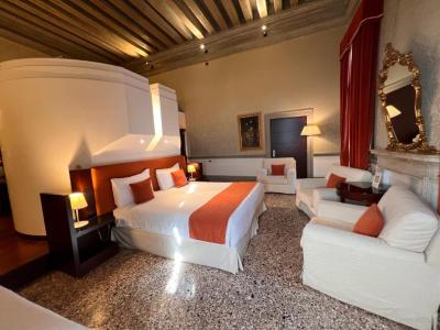 Junior Suite 4