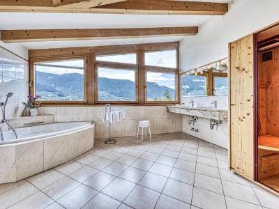 Two-Bedroom Suite 7