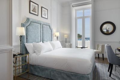 Classic Double Room Sea View 2