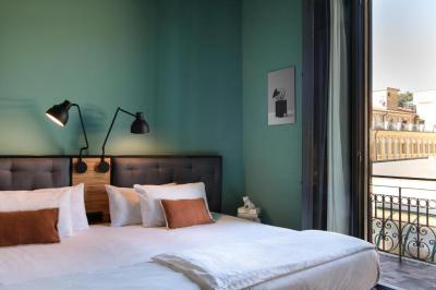 Chambre Lit King-Size Sup&eacute;rieure 7