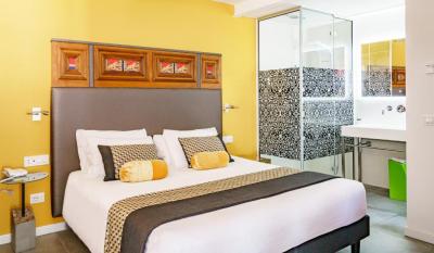 Superior Double or Twin Room with Terrace 11