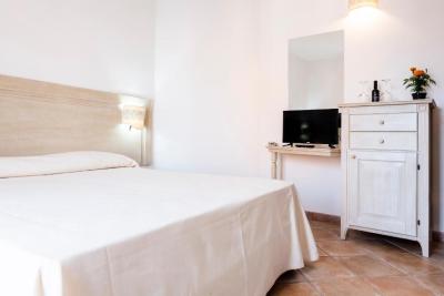 Standard Double Room 1