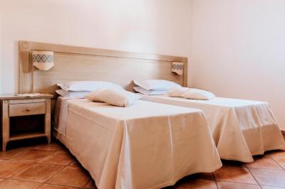 Double Room with Balcony 2