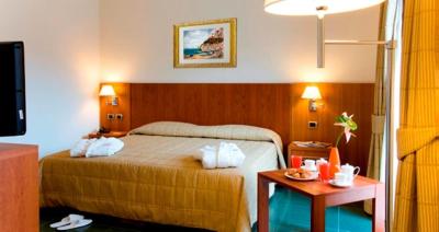 Deluxe Double or Twin Room with Balcony 5