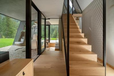 Superior Chalet 6