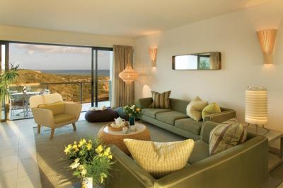 Two-Bedroom House With Bay View 5