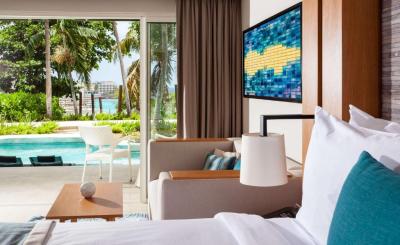 Swim Out Junior Suite 3