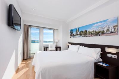Standard Room with View 3