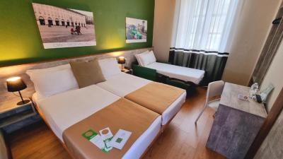 Triple Room 4