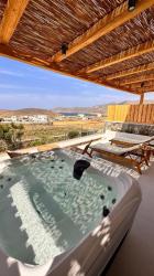 Deluxe Suite Sea View with Private Hot Jacuzzi 6