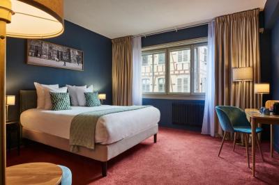 Standard Double Room 4