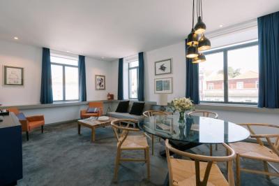Suite 2