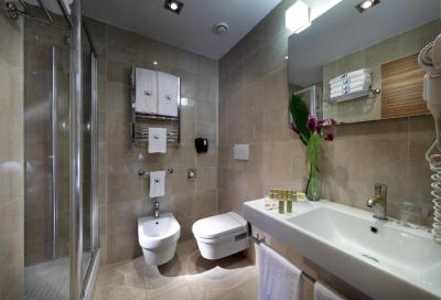 Superior Twin Room 4