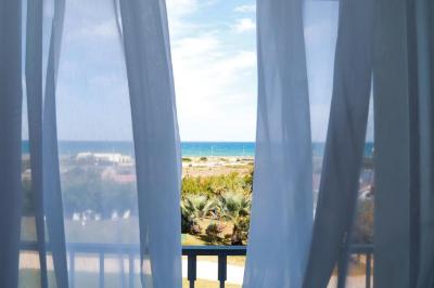 Triple Room with Sea View 3