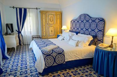 Superior Suite with Terrace and Sea View 7