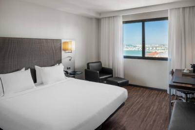 City View King, Guest room, 1 King, City view 2