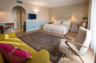 Deluxe Junior Suite 5