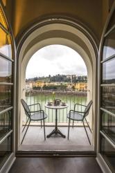 Deluxe Double or Twin Room with Balcony and River View 7