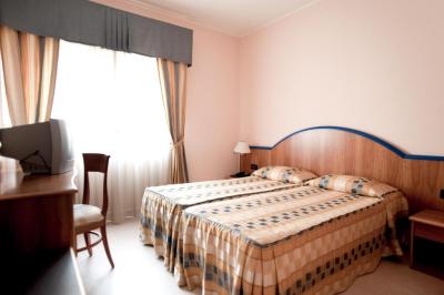 Habitaci&oacute;n Individual 1