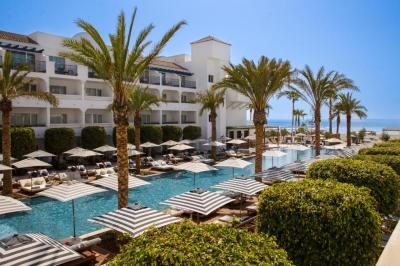 Pool and Sea View Deluxe Room 2