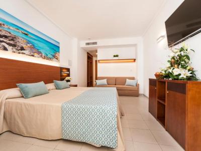 Standard Double Room (2 Adults + 1 Child) 2