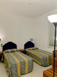 Twin Room 2