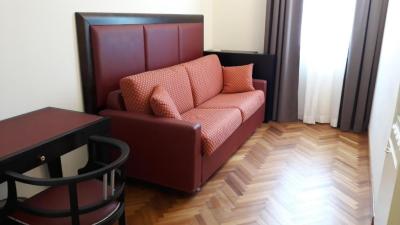 Suite J&uacute;nior 4