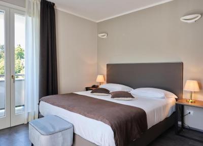 Chambre Double ou Lits Jumeaux Deluxe - Vue sur Lac 8