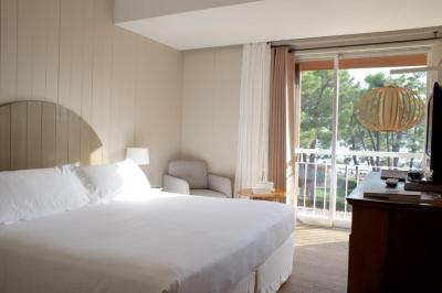 Standard Double/Twin Room (2 persons only) 1