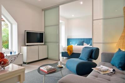 Two bedrooms apartment with Terrace 8