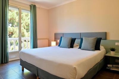 Family Suite (6 Adults) 9