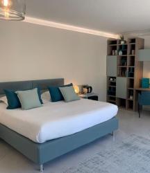 Junior Suite with Terrace 14