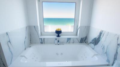 Junior Suite con Vista Mare 5