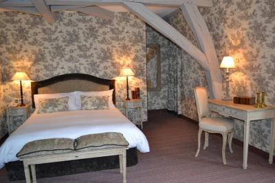 Exclusive Room 1