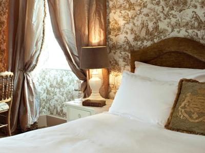 Prestige Room 2