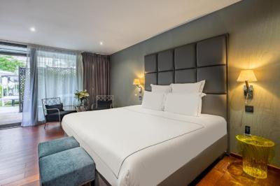 Prestige Double Room with Jacuzzi 5
