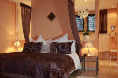 Deluxe Double Room 5