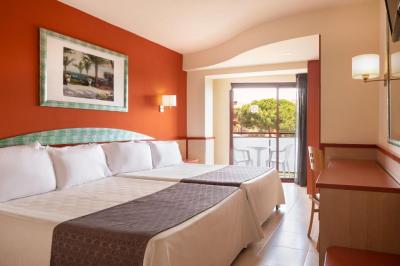 Doppelzimmer mit Zustellbett (2 Erwachsene + 1 Kind) 4