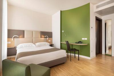 Double or Twin Room 2