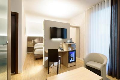 Junior Suite 4