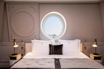 Suite Jules Ferry 13