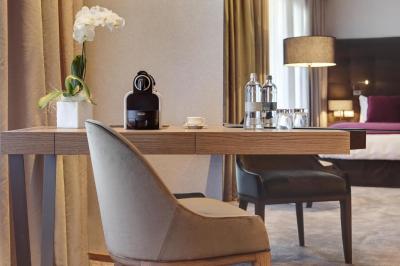 Premium Room 2