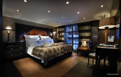 Deluxe Double or Twin Room 1