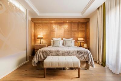 Double Room 10