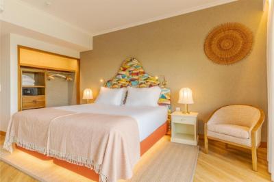 Triple Suite Side Sea View 11