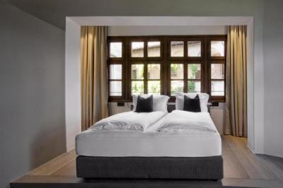 Presidential Suite 1